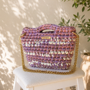 Sac Laurette devant un olivier