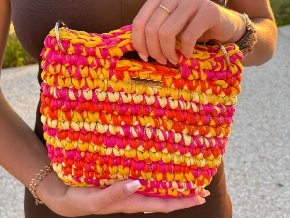 Sac Laurette en crochet fait main, coloris rose, jaune et orange