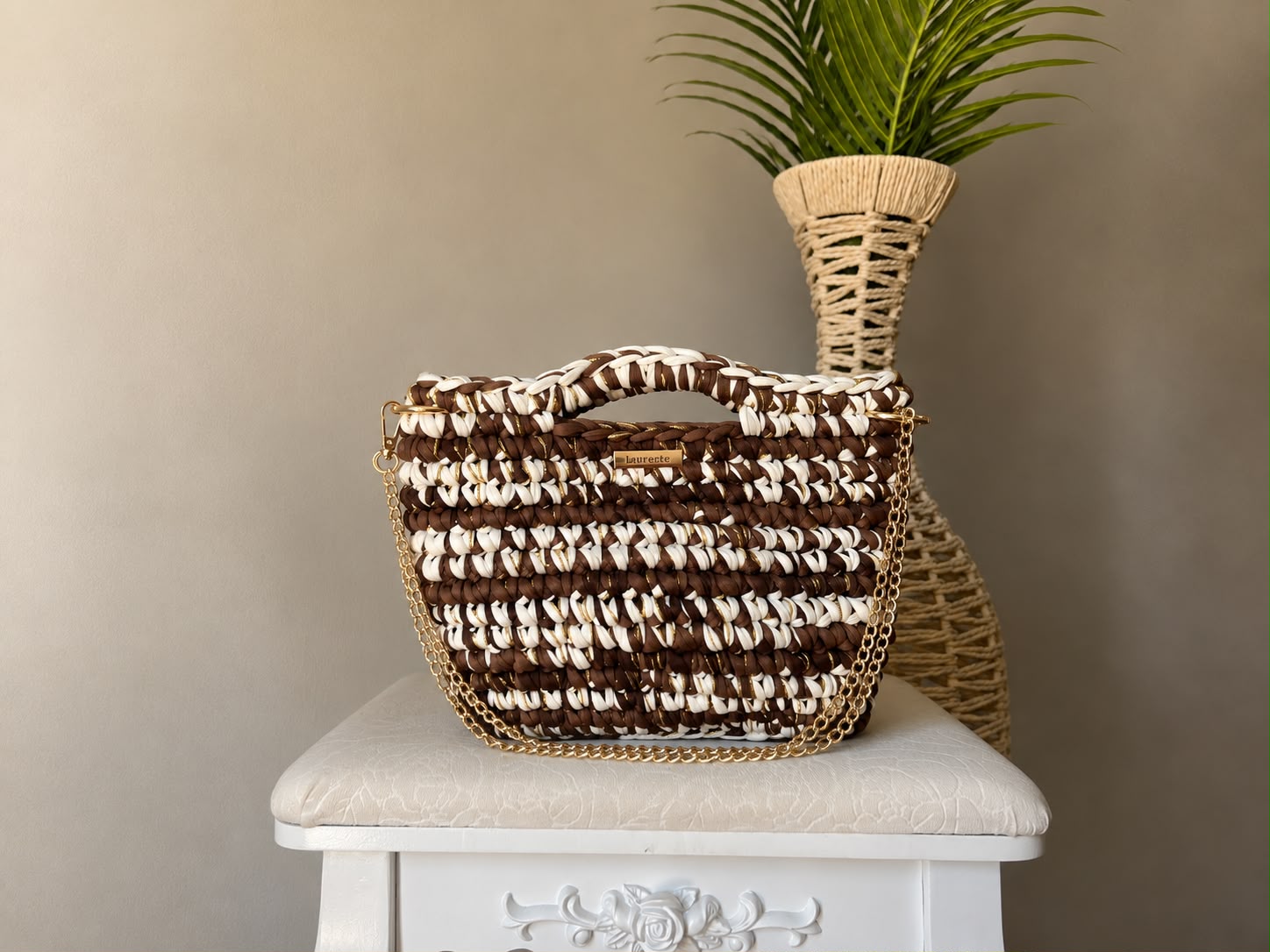 sac-laurette-moyen-format-marron-blanc